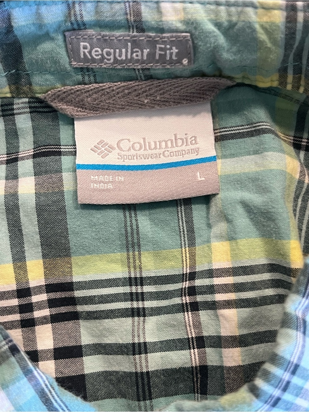 Columbia Button Up Shirt Large - Picture 3 of 3